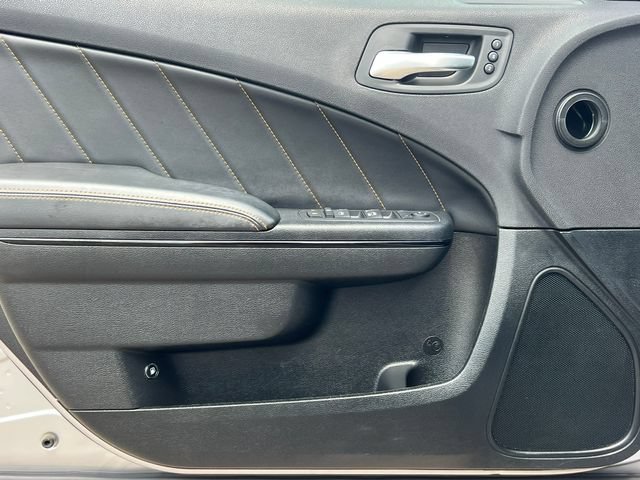 Used 2017 Dodge Charger R/T RWD image 14