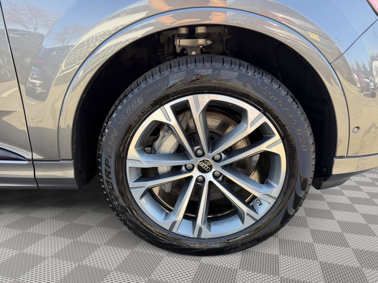 Used 2025 Audi Q7 2.0T Premium w/ Convenience Plus Package image 10