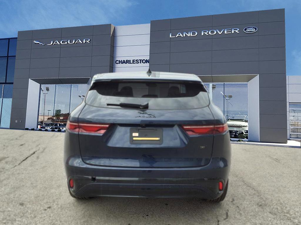 Certified 2026 Jaguar F-PACE R-Dynamic S image 4