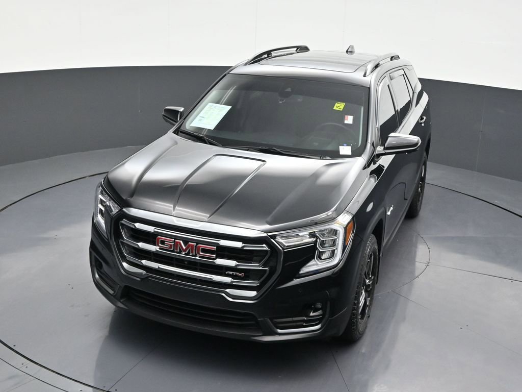 Used 2024 GMC Terrain AT4 w/ Tech Package AWD/4WD image 23