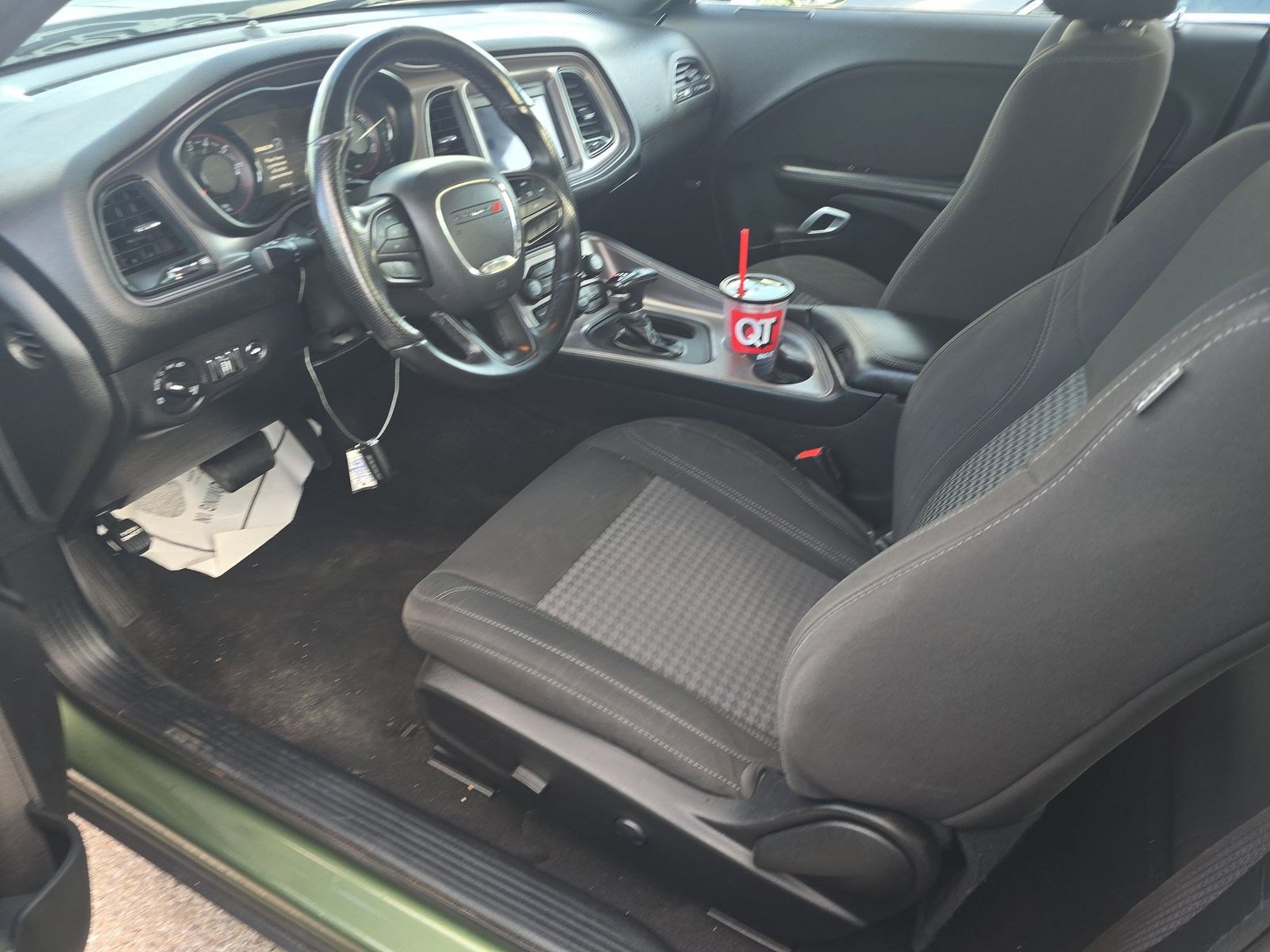 Used 2023 Dodge Challenger SXT w/ Blacktop Package image 13