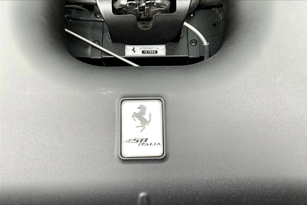 Used 2015 Ferrari 458 Italia Coupe image 38