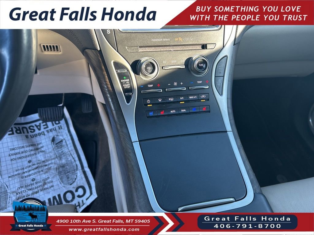 Used 2017 Lincoln MKX Reserve w/ Driver Assistance Package image 16