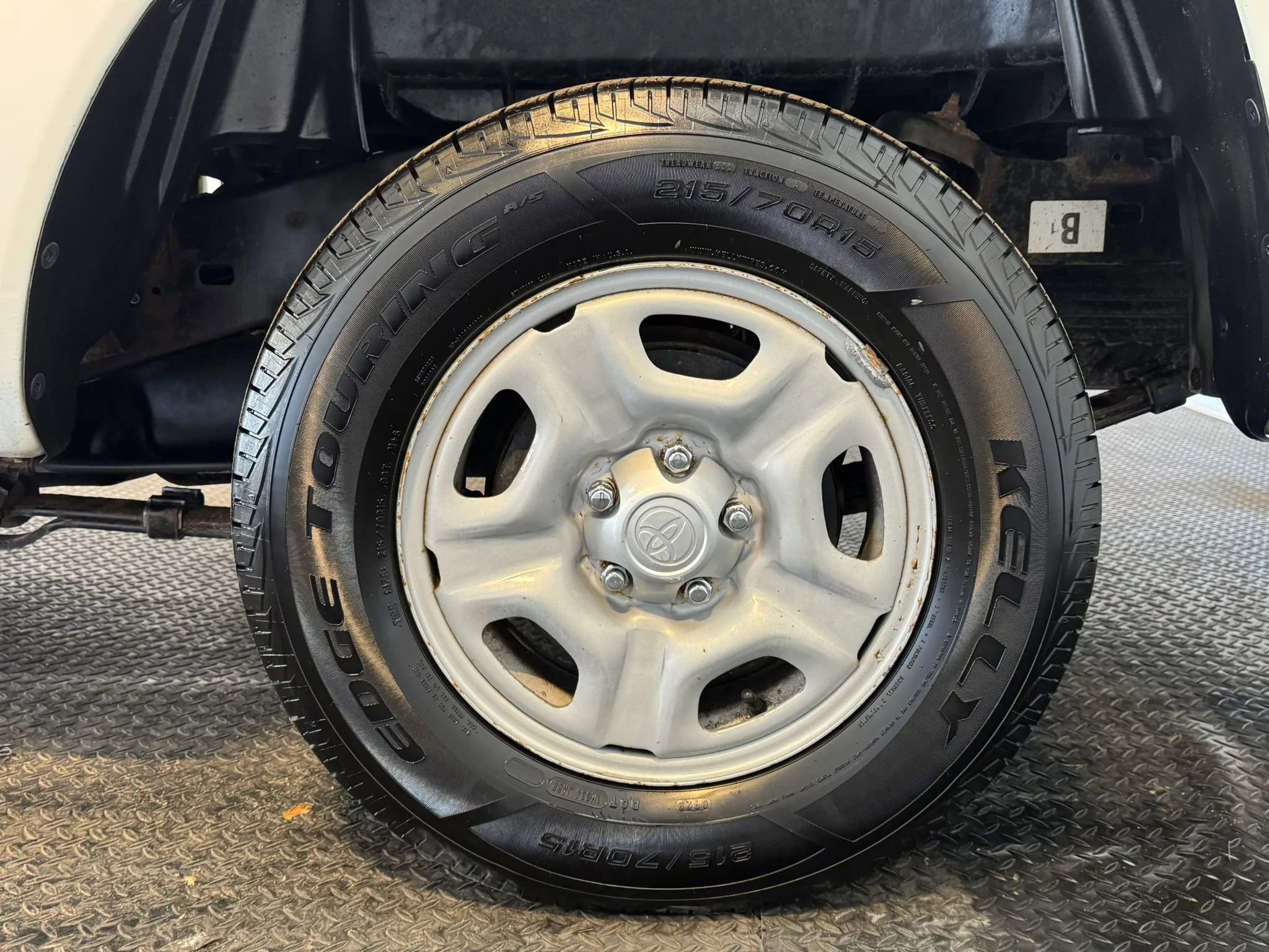 Used 2013 Toyota Tacoma 2WD Access Cab w/ Convenience Pkg image 27