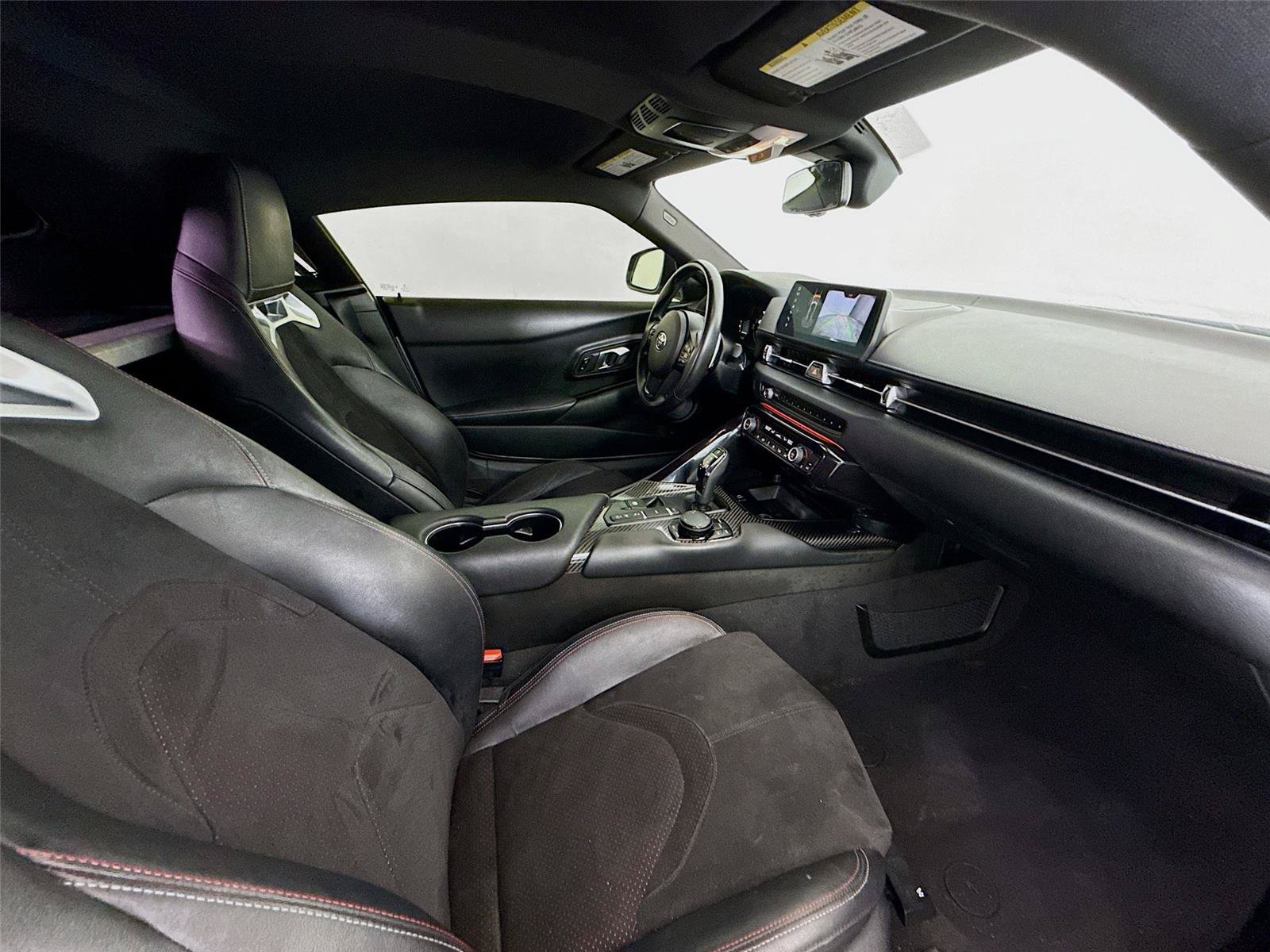 Used 2022 Toyota Supra w/ Safety & Technology Package RWD image 3