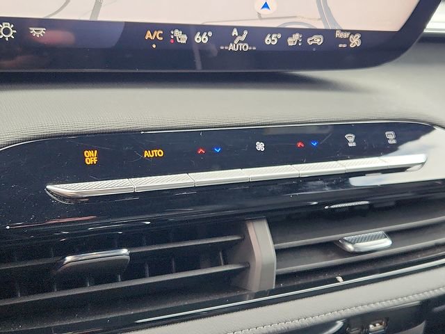 Certified 2025 Buick Enclave Preferred FWD image 15