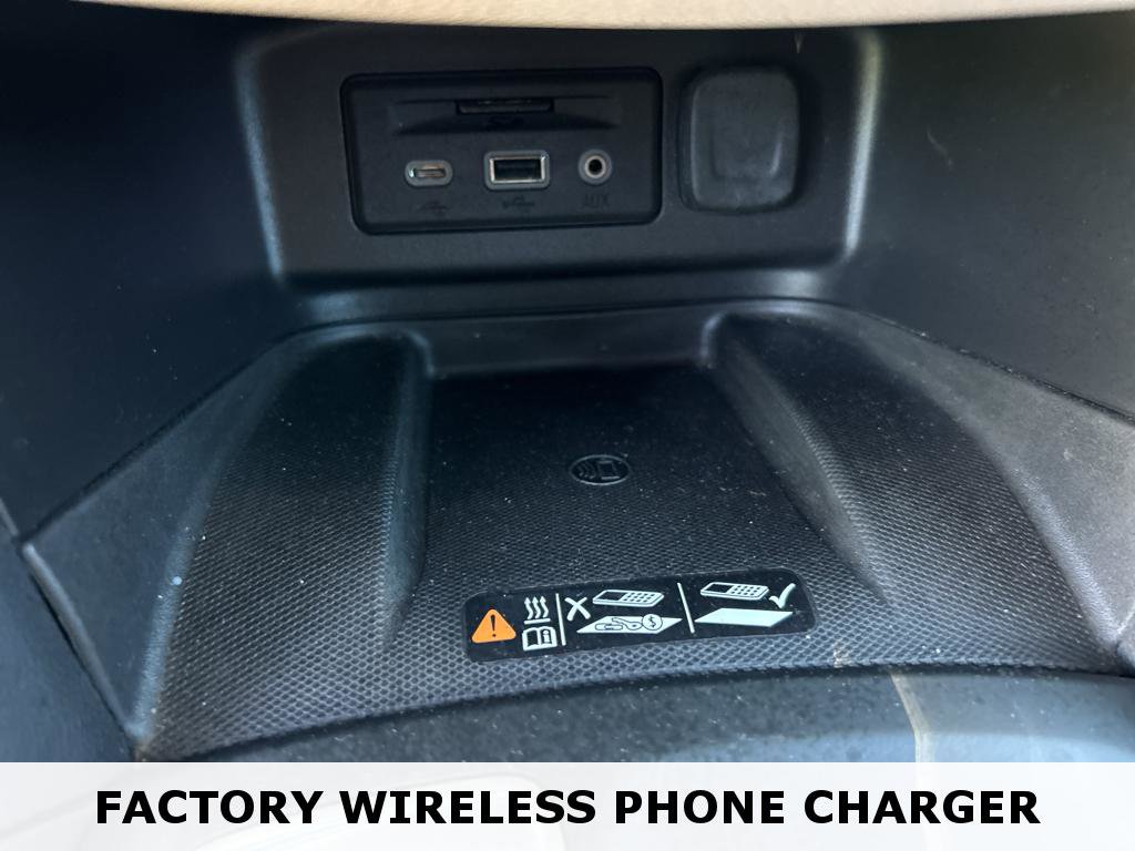 Used 2019 Chevrolet Equinox Premier image 32