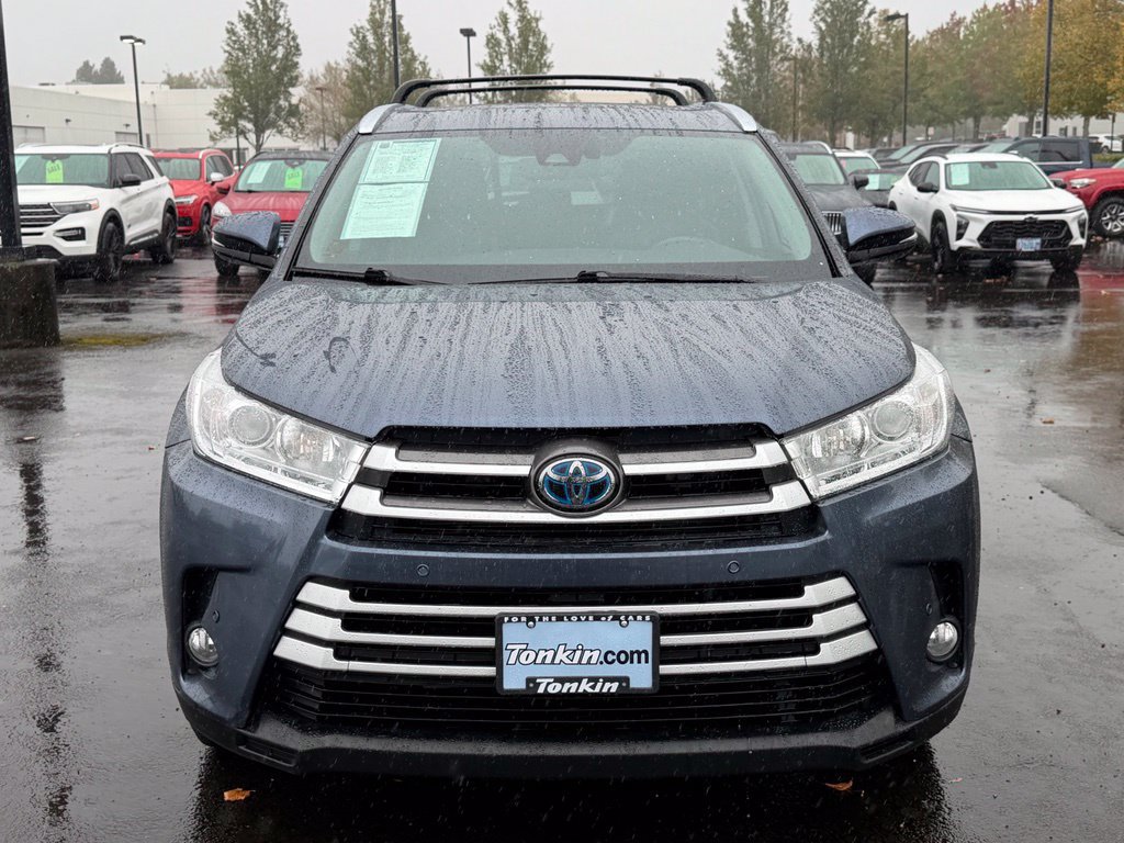 Used 2019 Toyota Highlander XLE AWD/4WD image 3
