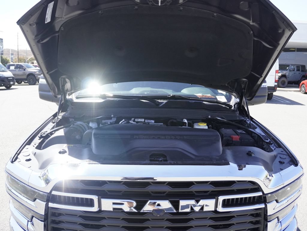 New 2026 RAM 2500 Big Horn AWD/4WD image 30