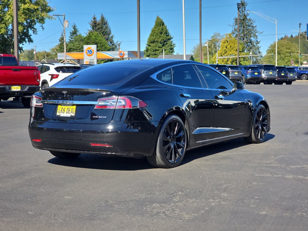 Used 2020 Tesla Model S Long Range Plus image 5