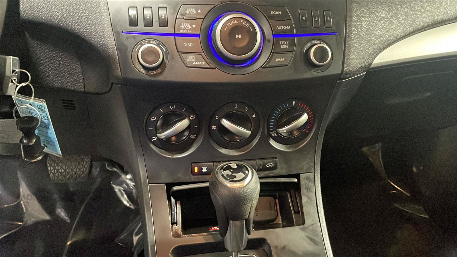 Used 2013 MAZDA MAZDA3 i Sport FWD image 18
