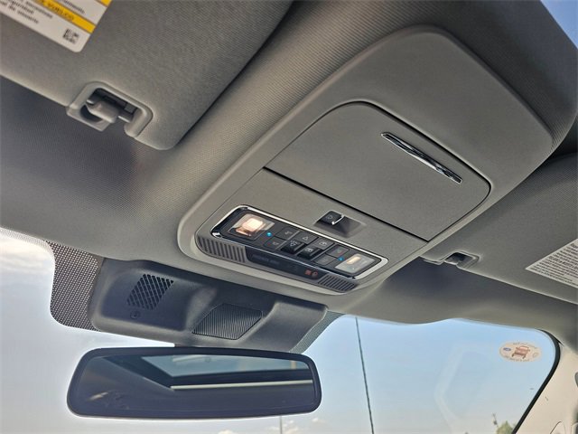 New 2025 Ford F350 Lariat w/ Lariat Ultimate Package image 26