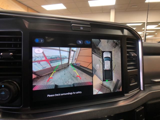 Used 2025 Ford F350 Platinum image 16