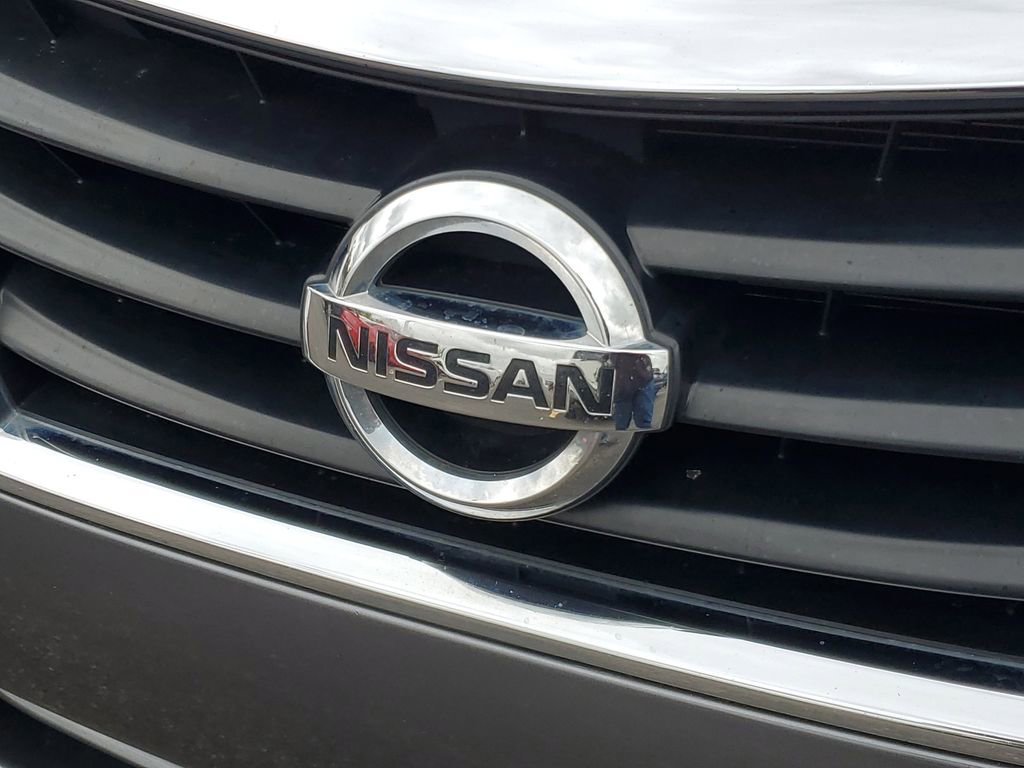 Used 2019 Nissan Versa S FWD image 27