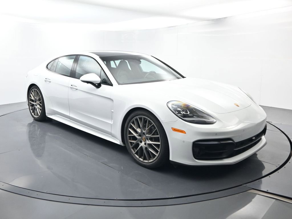 Certified 2023 Porsche Panamera Platinum Edition image 17