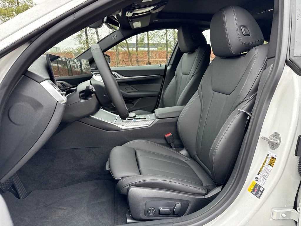 New 2026 BMW i4 xDrive40i AWD/4WD image 10