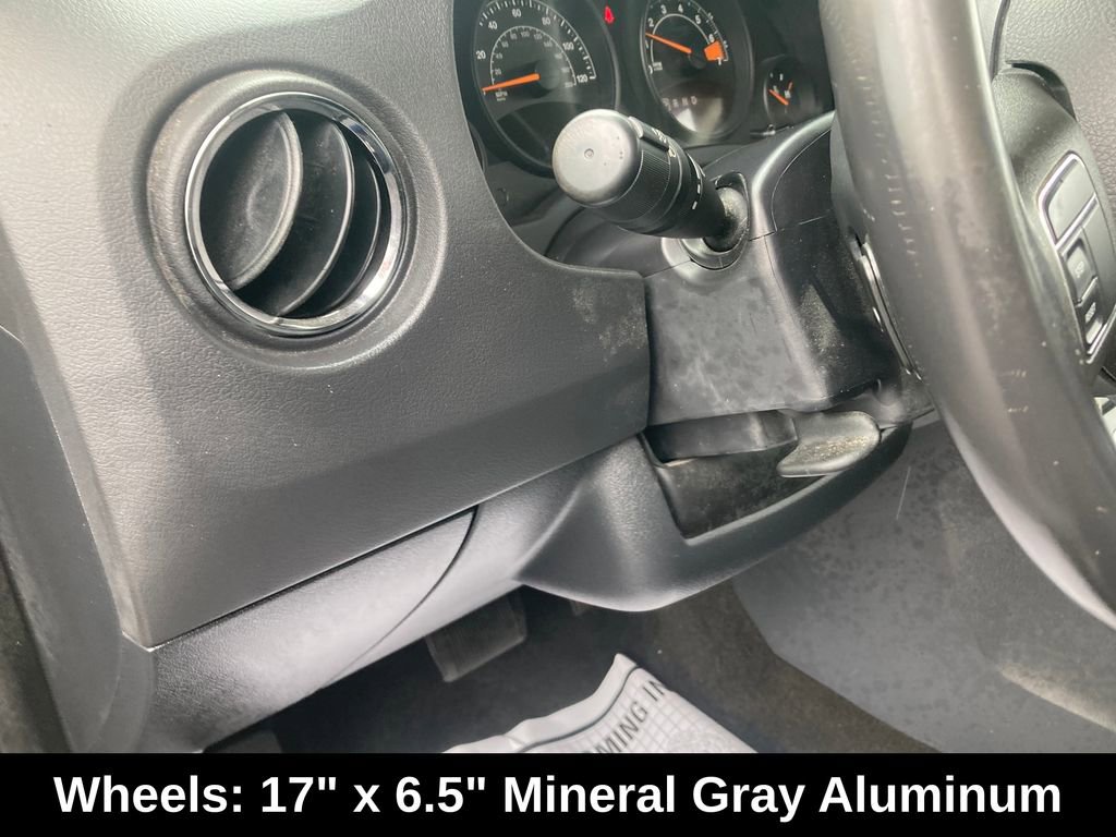 Used 2015 Jeep Patriot High Altitude AWD/4WD image 17