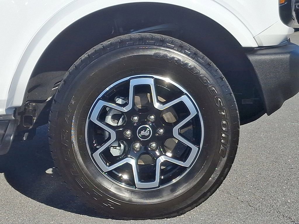 Certified 2025 Ford Bronco Outer Banks image 8