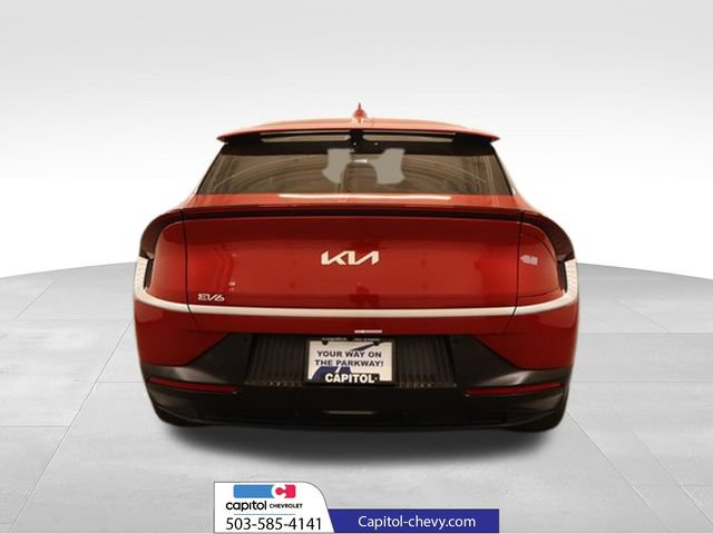 Used 2024 Kia EV6 Light RWD image 3