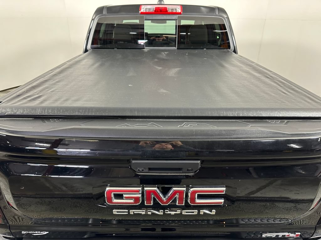 Used 2024 GMC Canyon AT4 w/ Technology Package AWD/4WD image 27