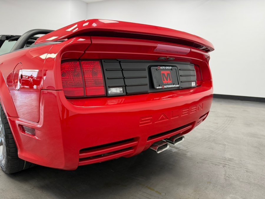 Used 2005 Ford Mustang GT Premium RWD image 33