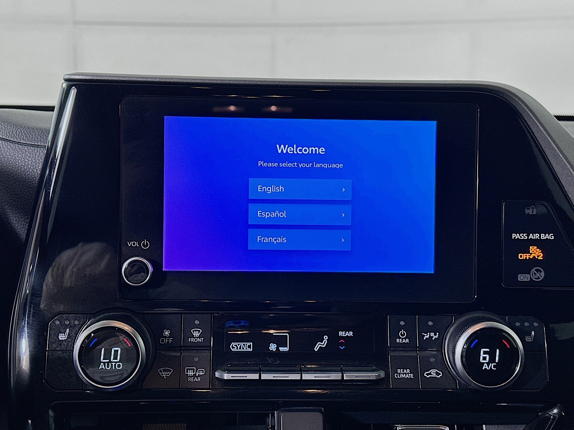 Certified 2025 Toyota Highlander XLE AWD/4WD image 24