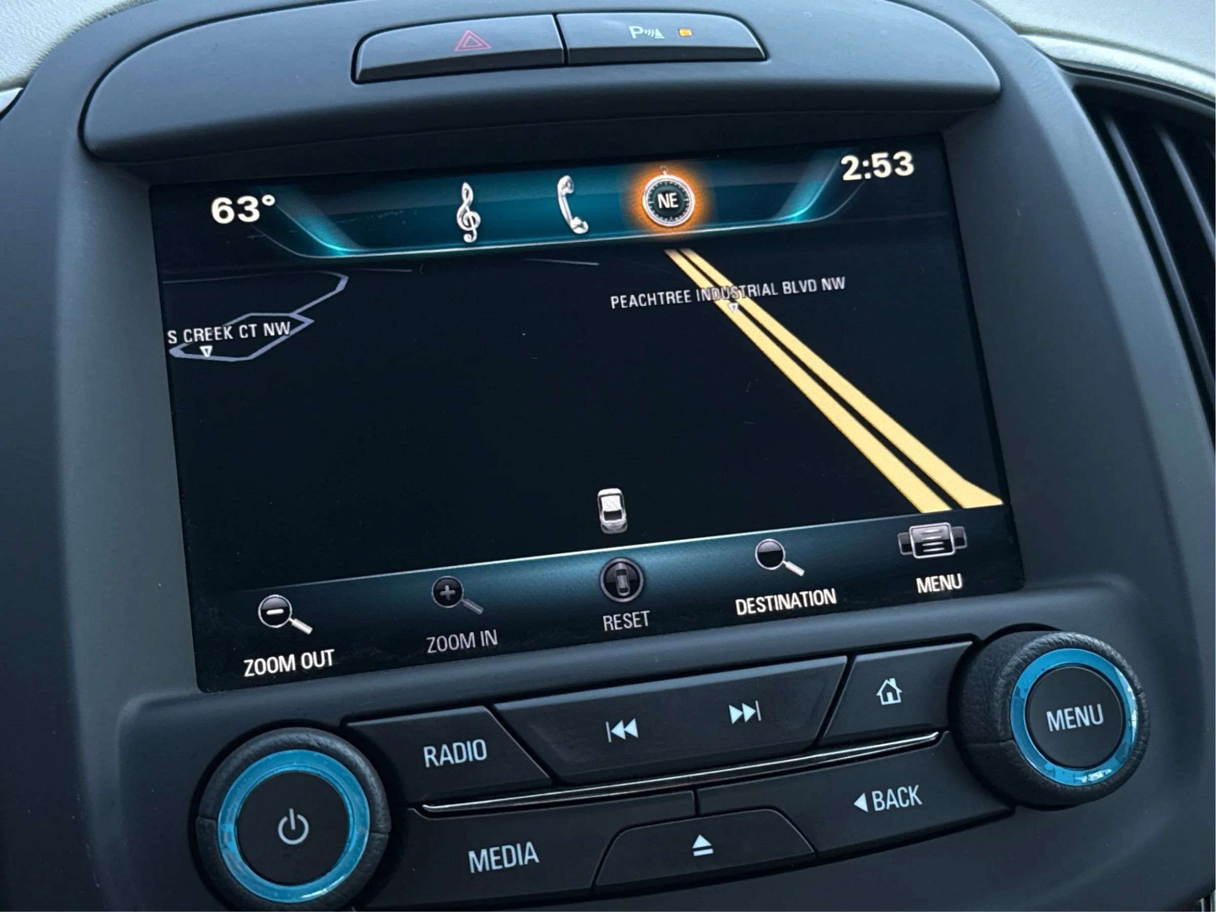 Used 2015 Buick LaCrosse Leather FWD image 13