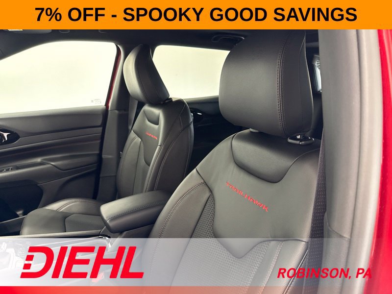 New 2026 Jeep Compass Trailhawk w/ Sun, Sound & Navigation Group AWD/4WD image 19