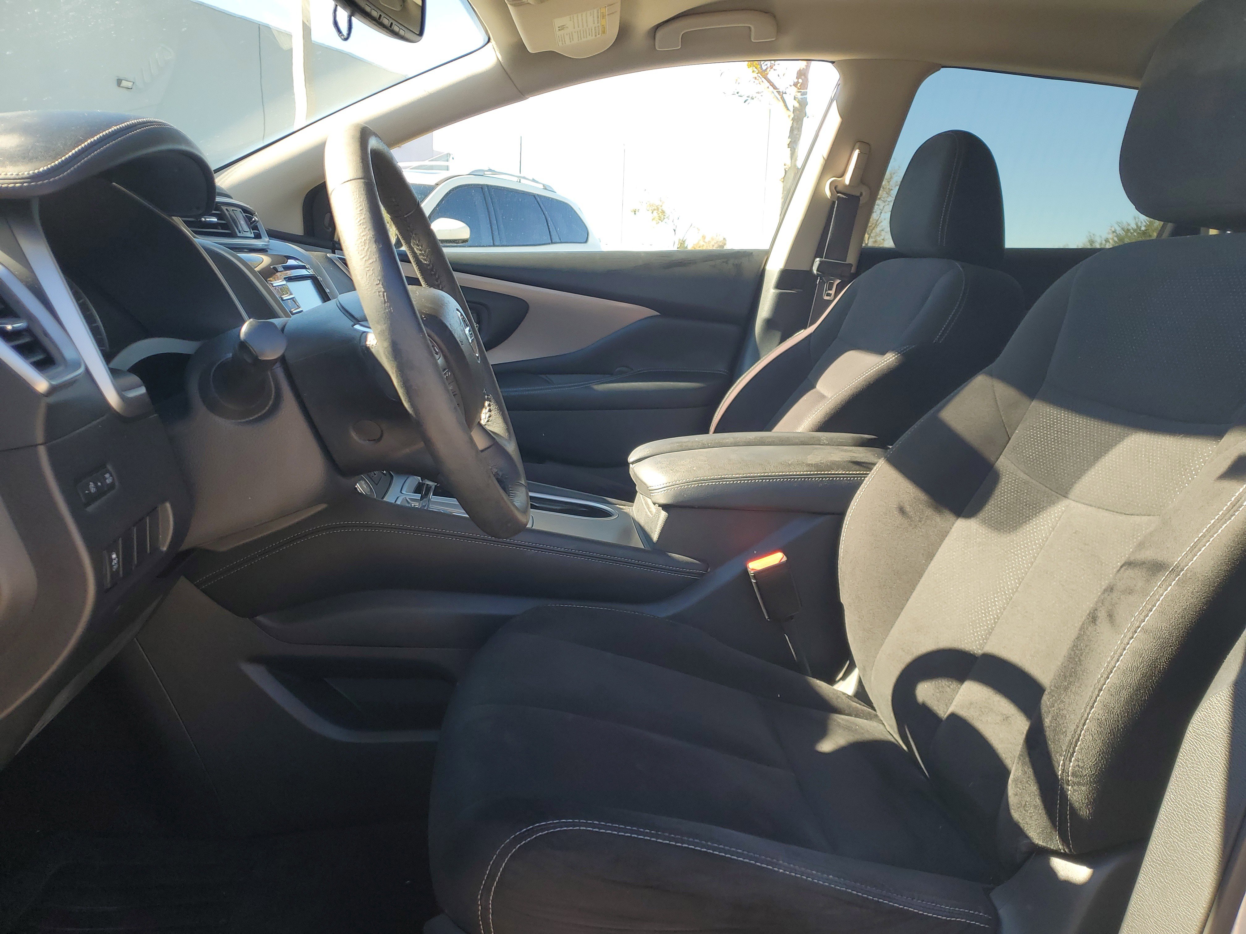 Used 2019 Nissan Murano SV image 11