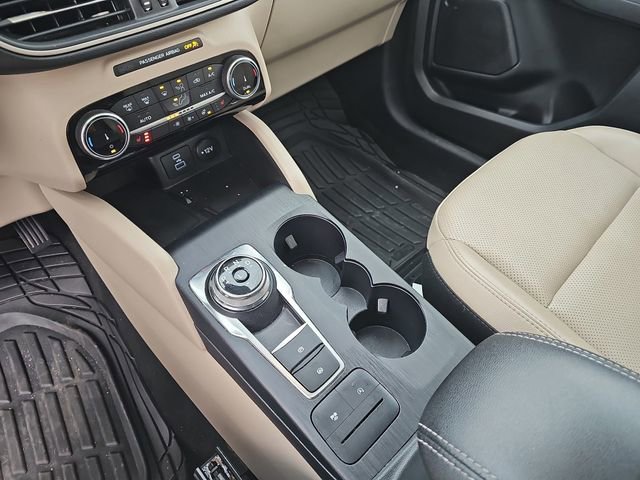 Used 2022 Ford Escape SEL w/ Technology Package image 23