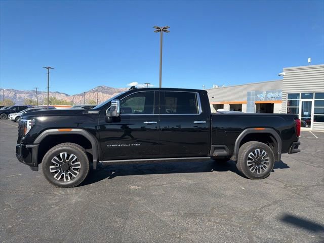 Used 2024 GMC Sierra 2500 Denali Ultimate w/ Max Trailering Package image 15