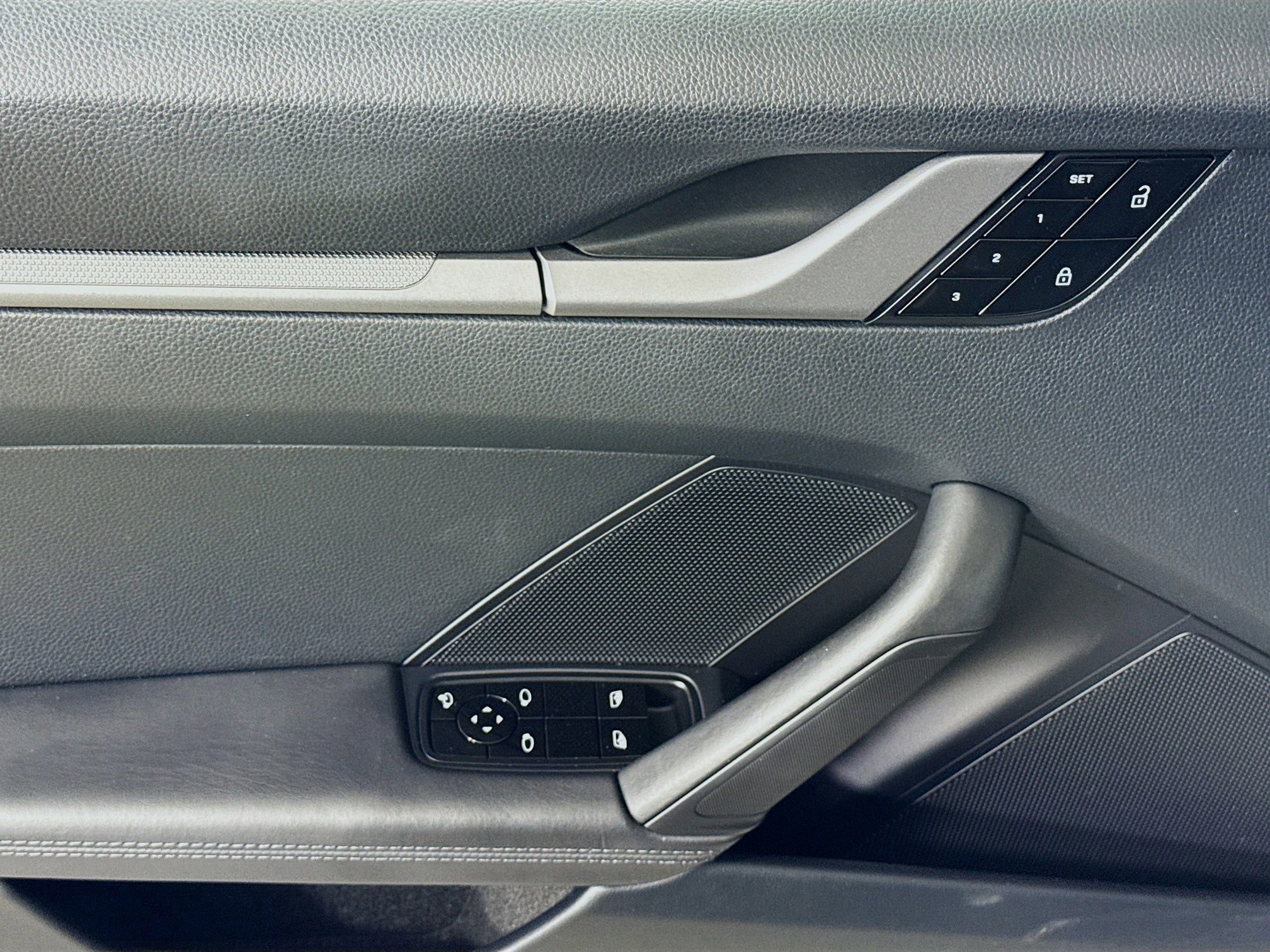 Certified 2021 Porsche 911 Carrera 4S image 11