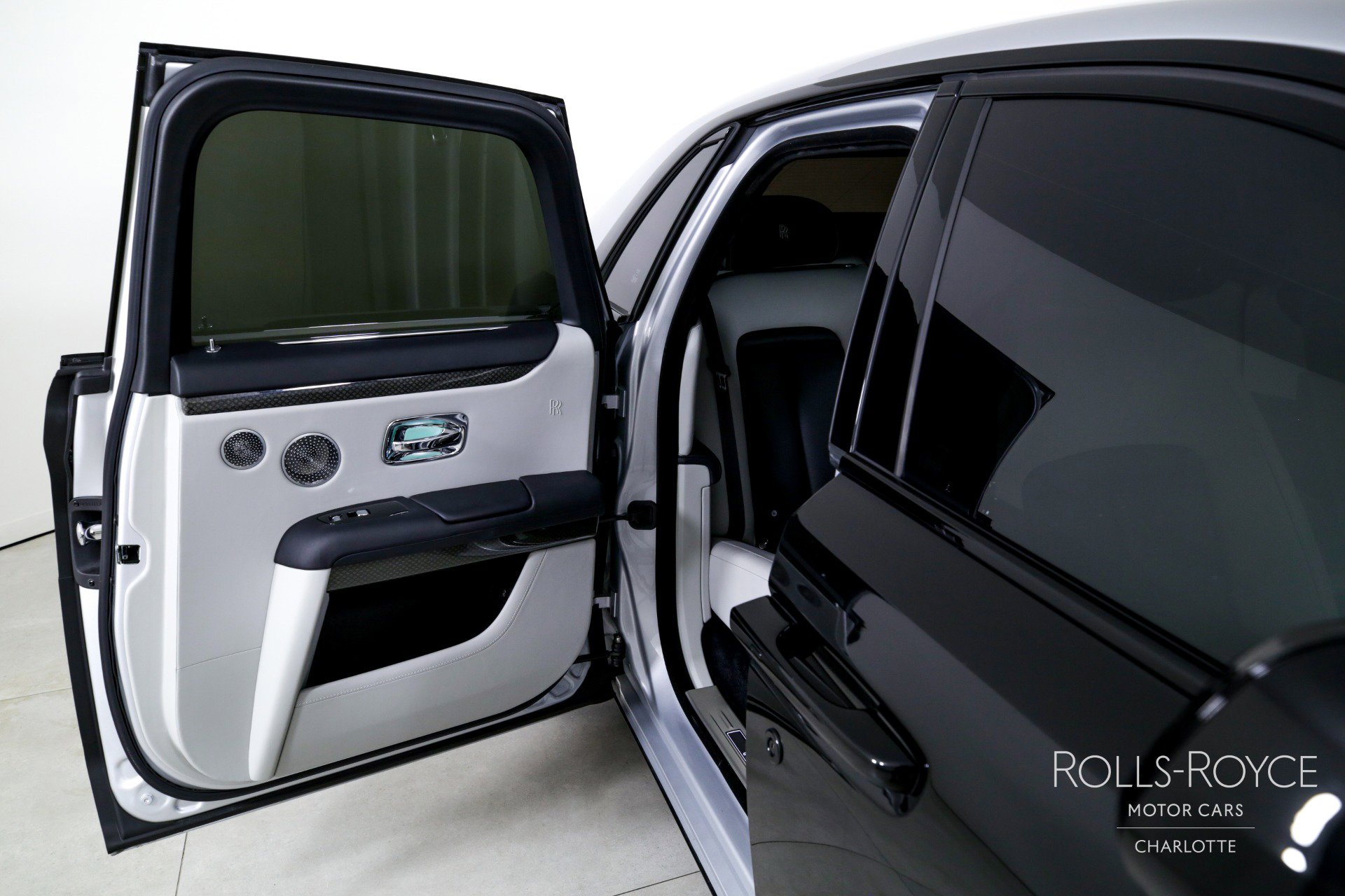 Used 2022 Rolls-Royce Ghost Black Badge AWD/4WD image 26