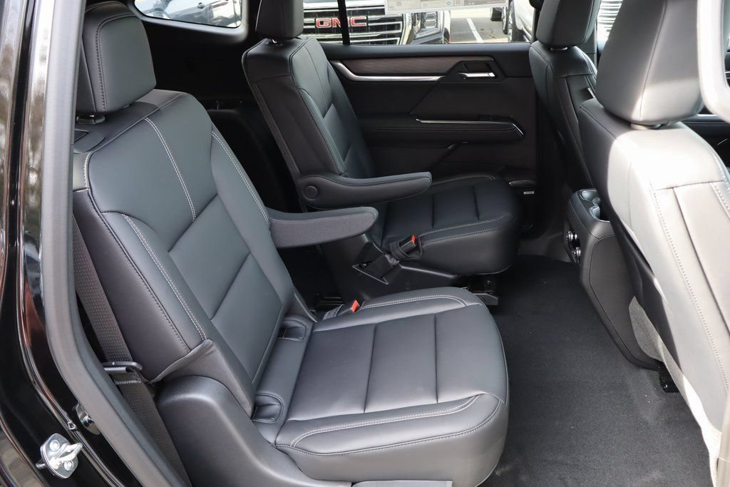 New 2026 GMC Acadia Elevation w/ Black Edition AWD/4WD image 23