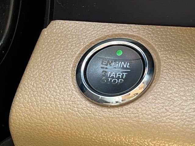 Used 2018 Ford F250 Lariat w/ Lariat Ultimate Package AWD/4WD image 20