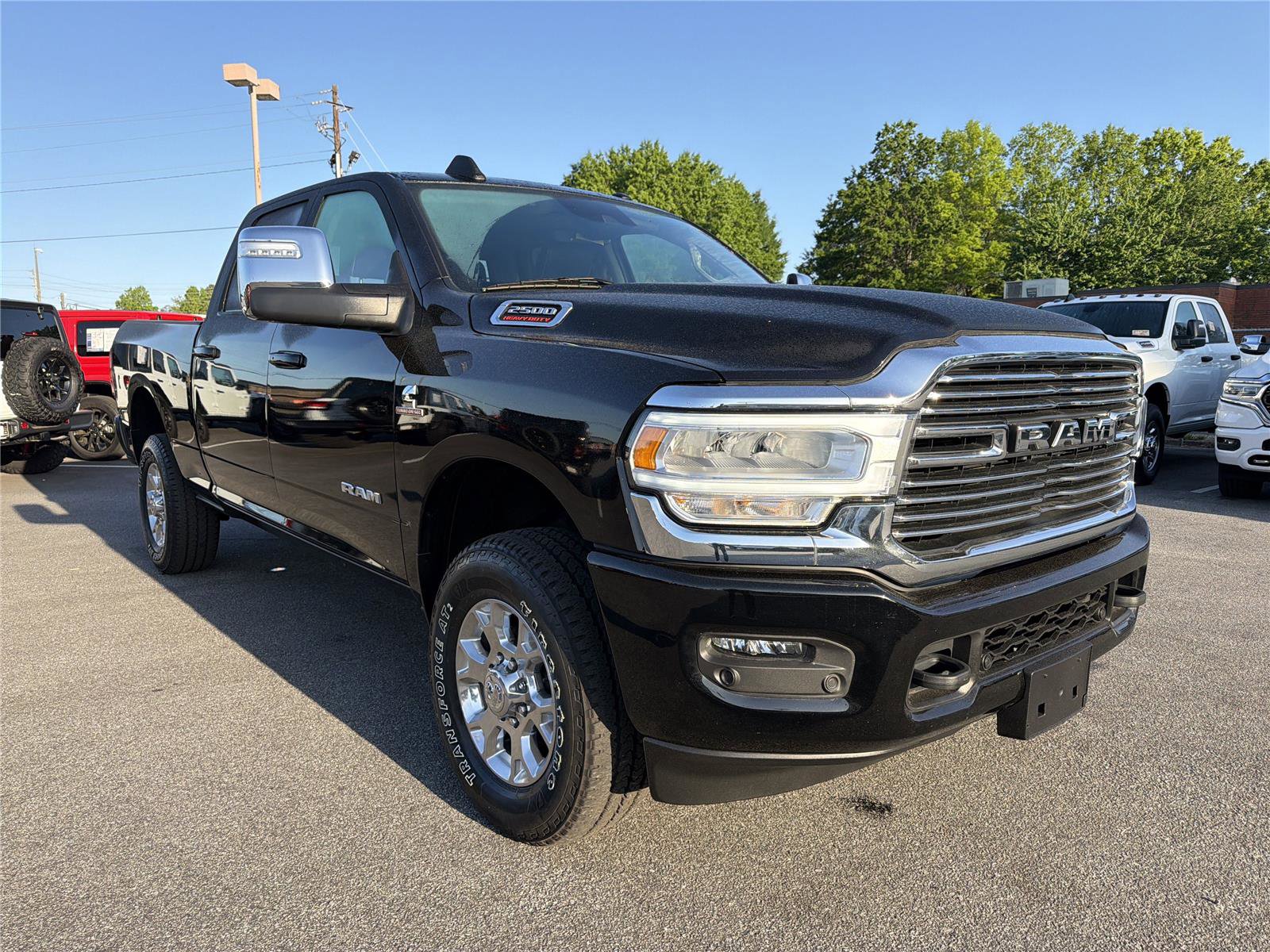 Used 2024 RAM 2500 Laramie w/ Safety Group AWD/4WD image 3