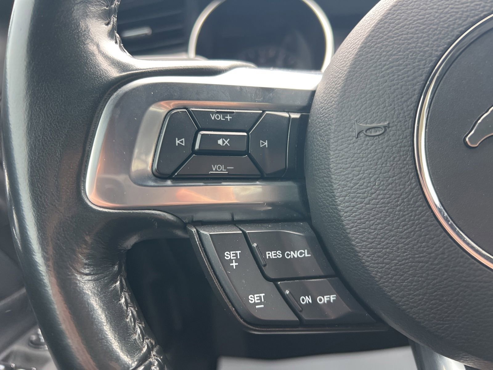 Used 2023 Ford Mustang Premium RWD image 31