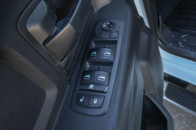 Used 2020 RAM 3500 Tradesman w/ Chrome Appearance Group image 25