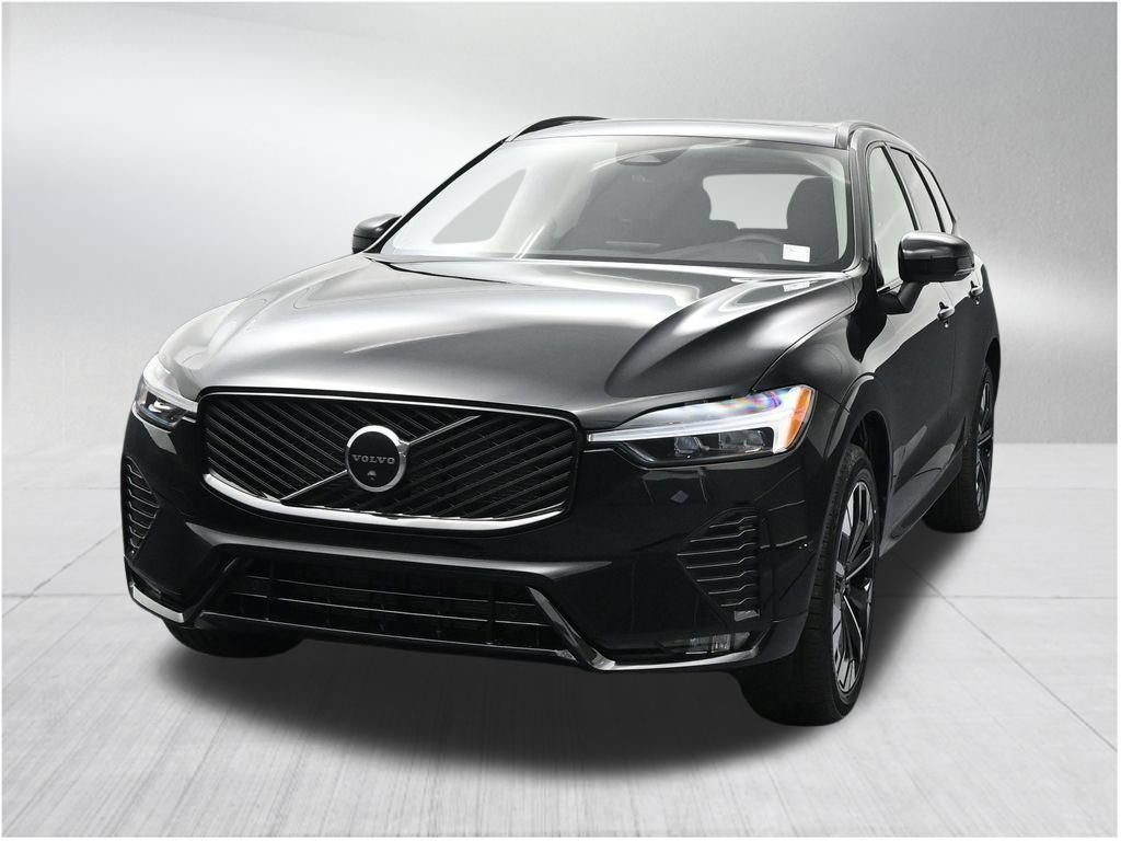 New 2026 Volvo XC60 B5 Plus AWD/4WD image 8