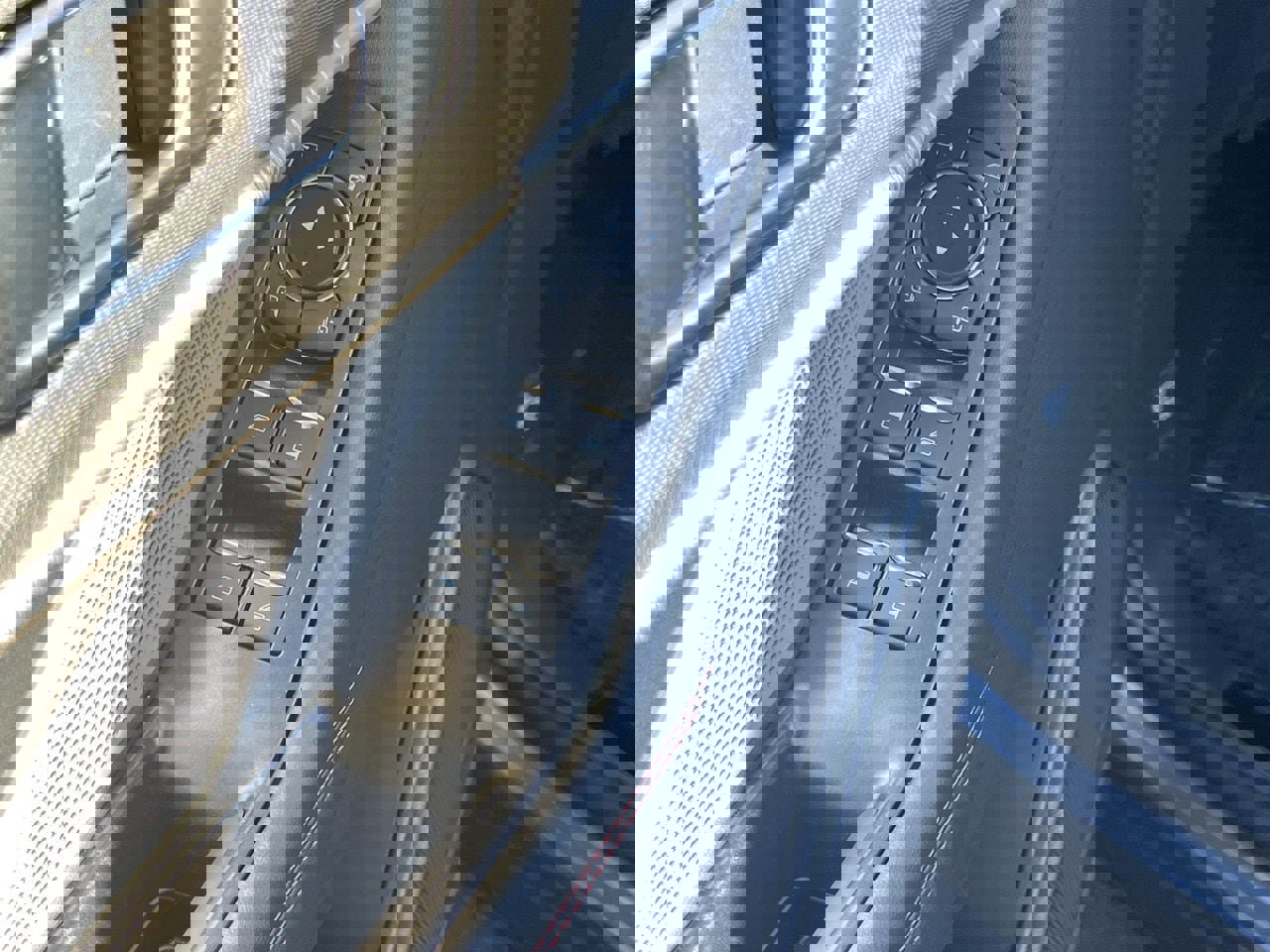 New 2026 Ford Explorer ST w/ Sun And Sound Package image 18