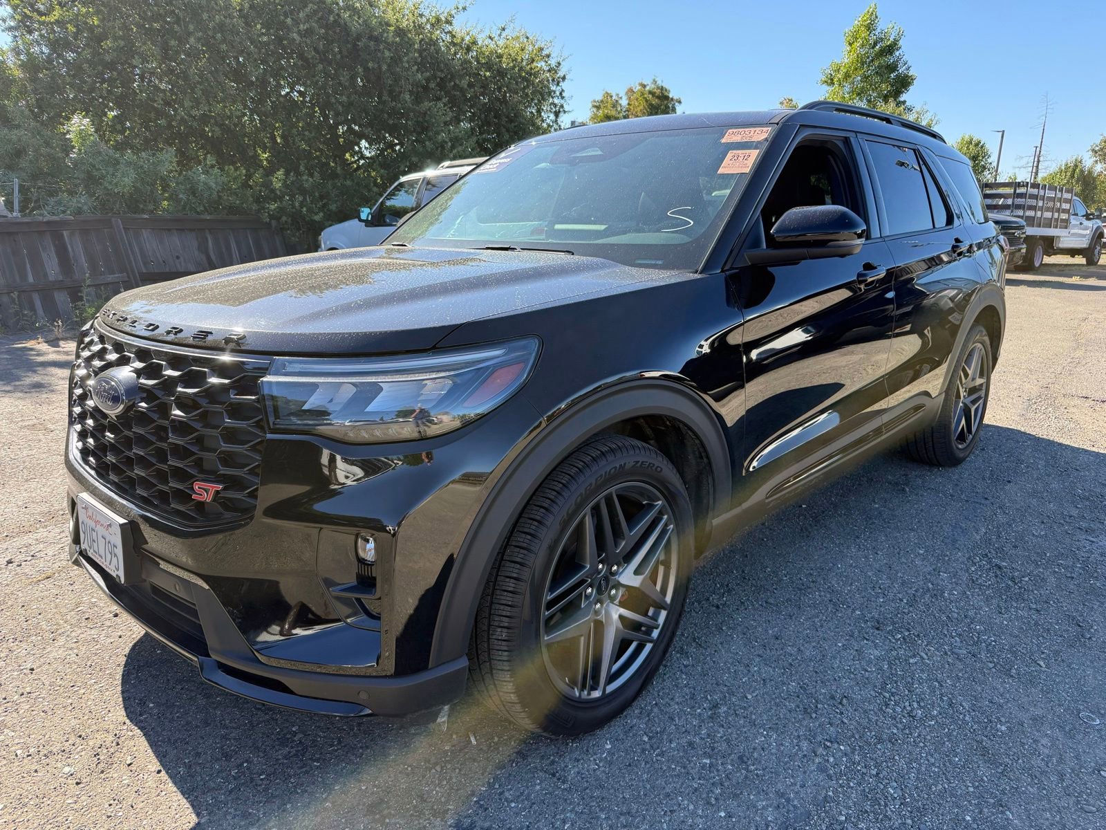 Certified 2025 Ford Explorer ST w/ Sun And Sound Package AWD/4WD video 1