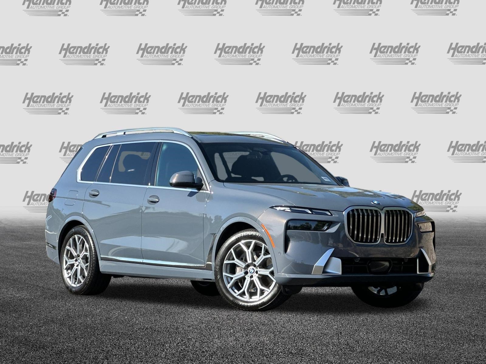 Used 2026 BMW X7 xDrive40i AWD/4WD image 2
