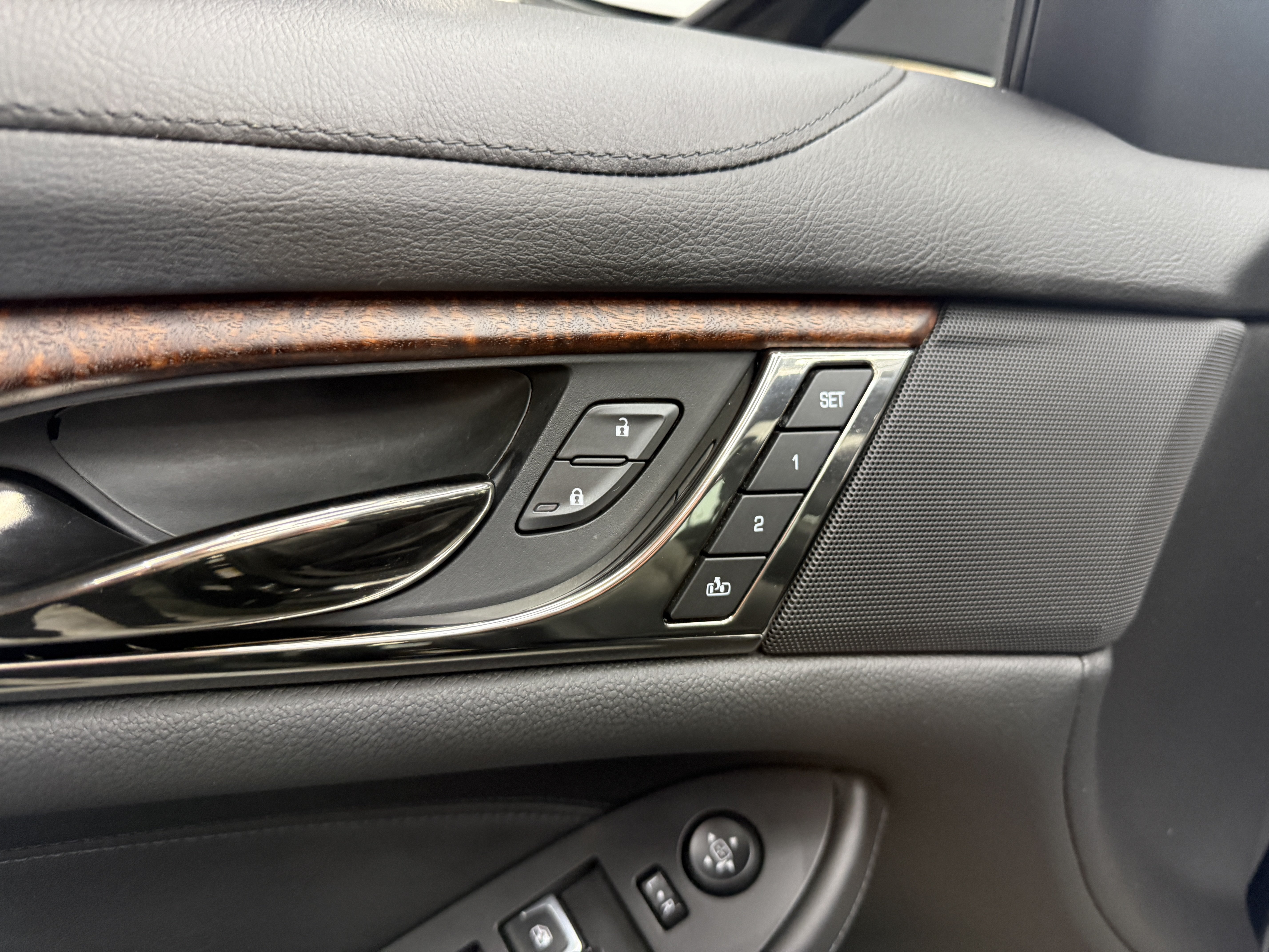 Used 2019 Cadillac CTS Luxury AWD/4WD image 10