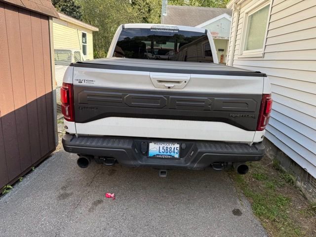 Used 2018 Ford F150 Raptor w/ Equipment Group 802A Luxury AWD/4WD image 14