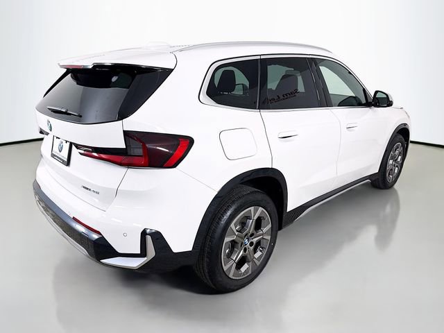 Used 2023 BMW X1 xDrive28i w/ Premium Package image 7