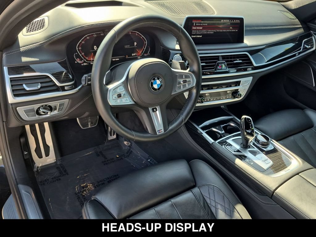Used 2020 BMW 750i xDrive w/ Executive Package AWD/4WD image 2