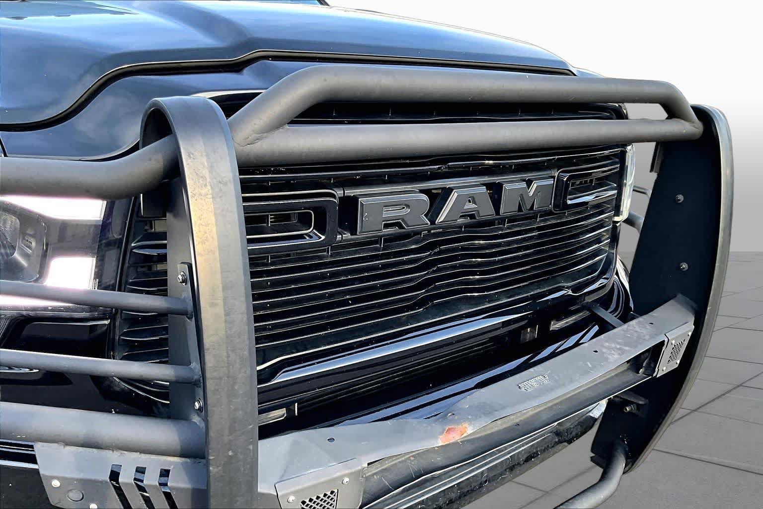 Used 2020 RAM 2500 Laramie w/ Night Edition AWD/4WD image 29
