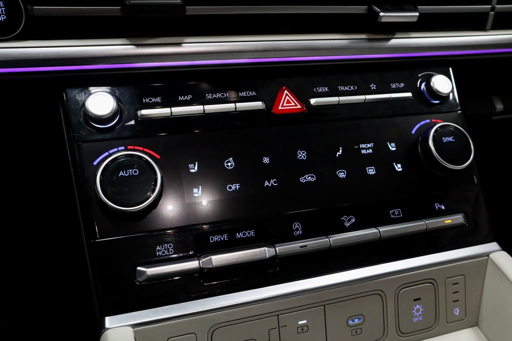 Certified 2025 Hyundai Santa Fe Calligraphy image 35