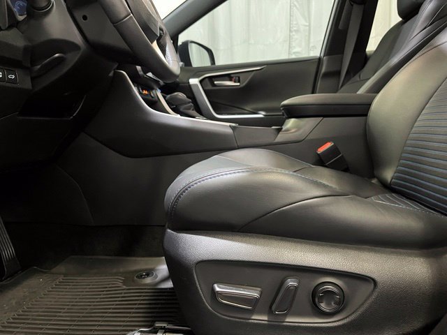 Certified 2023 Toyota RAV4 XSE AWD/4WD image 16