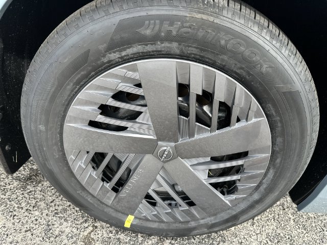 New 2026 Nissan Sentra SV w/ Floor Mat Package FWD image 27
